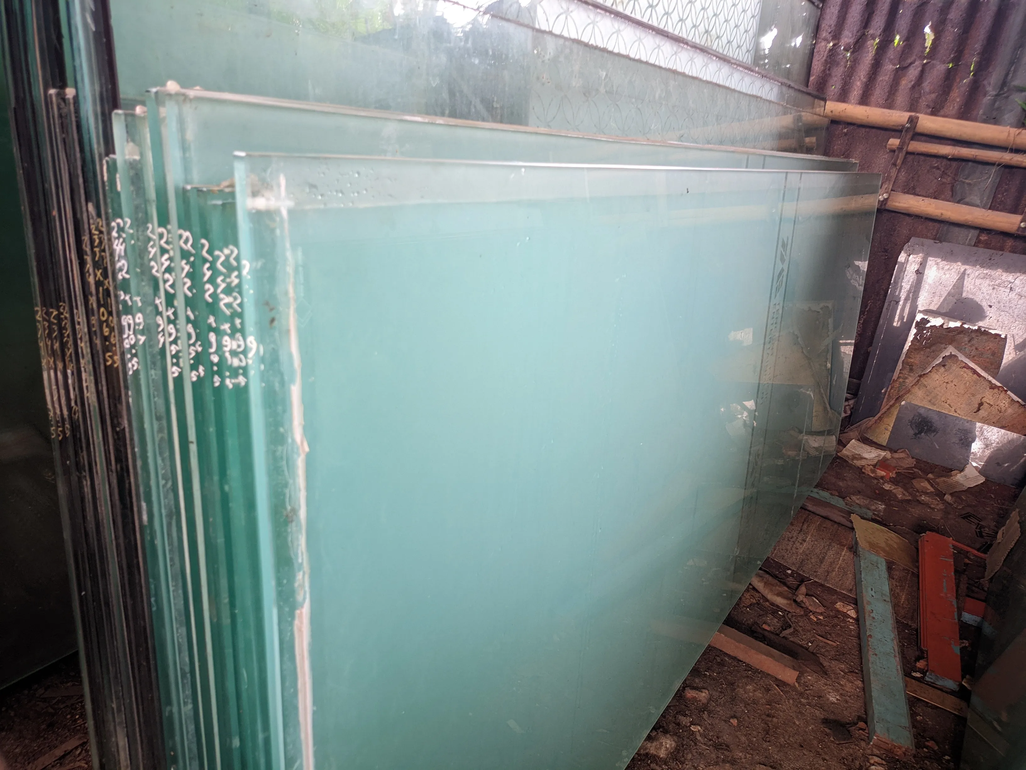 Jual Kaca Tempered Bekas Murah area Jakarta